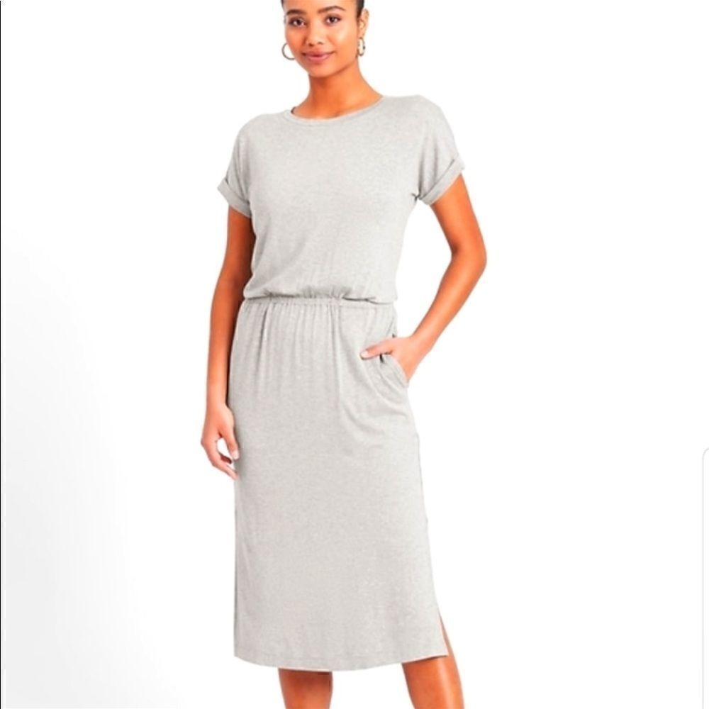 Banana Republic Knit Midi T-Shirt Dress